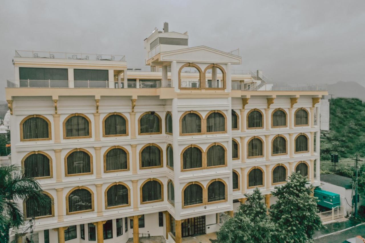 Shahpura Barliyas House Hotel 4*